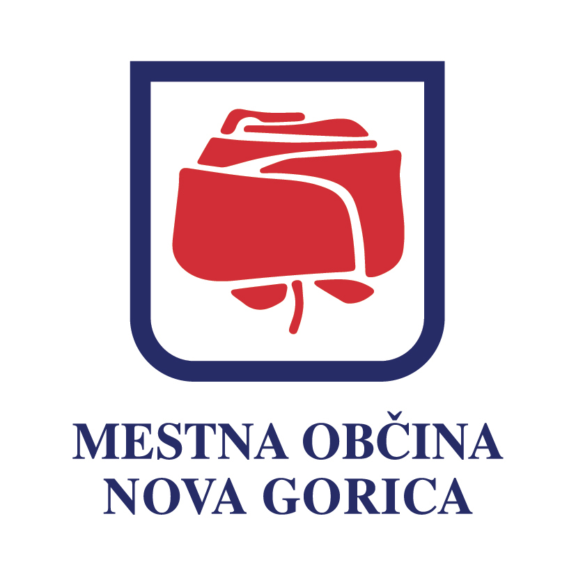 Logotip Mestne občine Nova Gorica. Rdeča vrtnica na belem ozadju, ki jo v obliki ščita obdaja modra črta.  V spodnjem delu z velikimi tiskanimi črkami piše Mestna občina Nova Gorica.