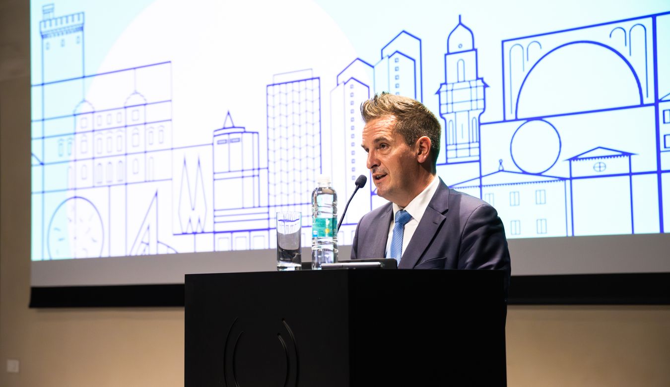 Župan Mestne občine Nova Gorica Samo Turel med pozdravnim nagovorom