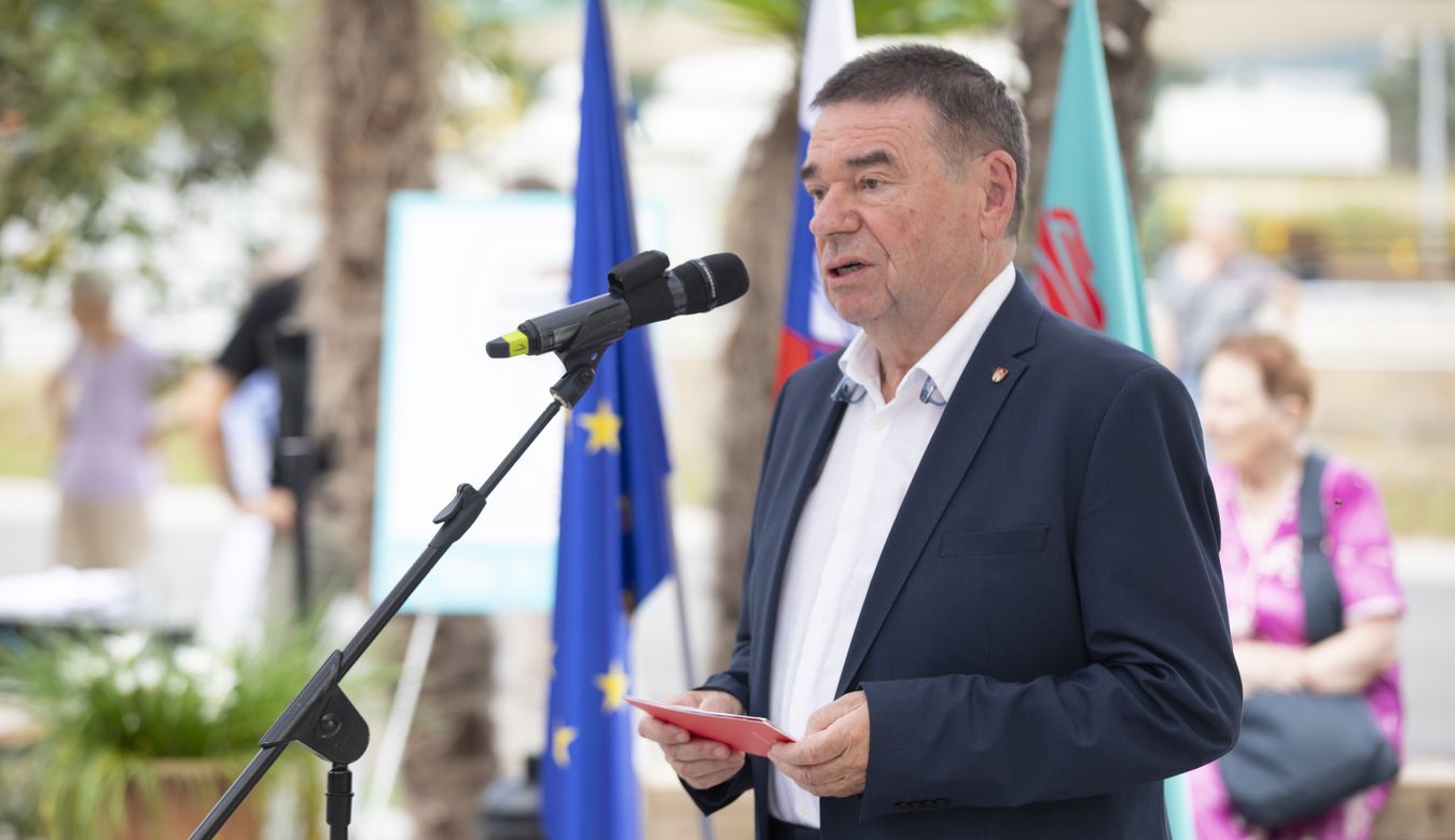 Srečko Vilar, podžupan Mestne občine Maribor, kot govornik na odprtju Super 8.