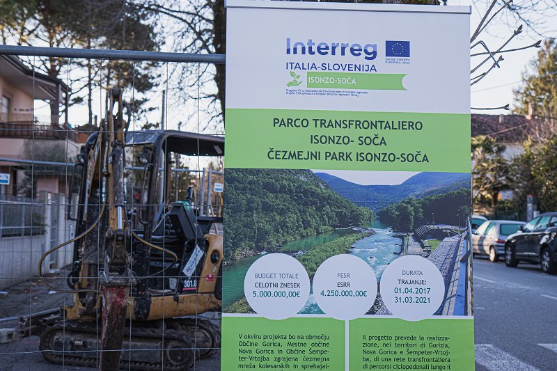 Plakat čezmejnega programa Interreg Italia - Slovenija