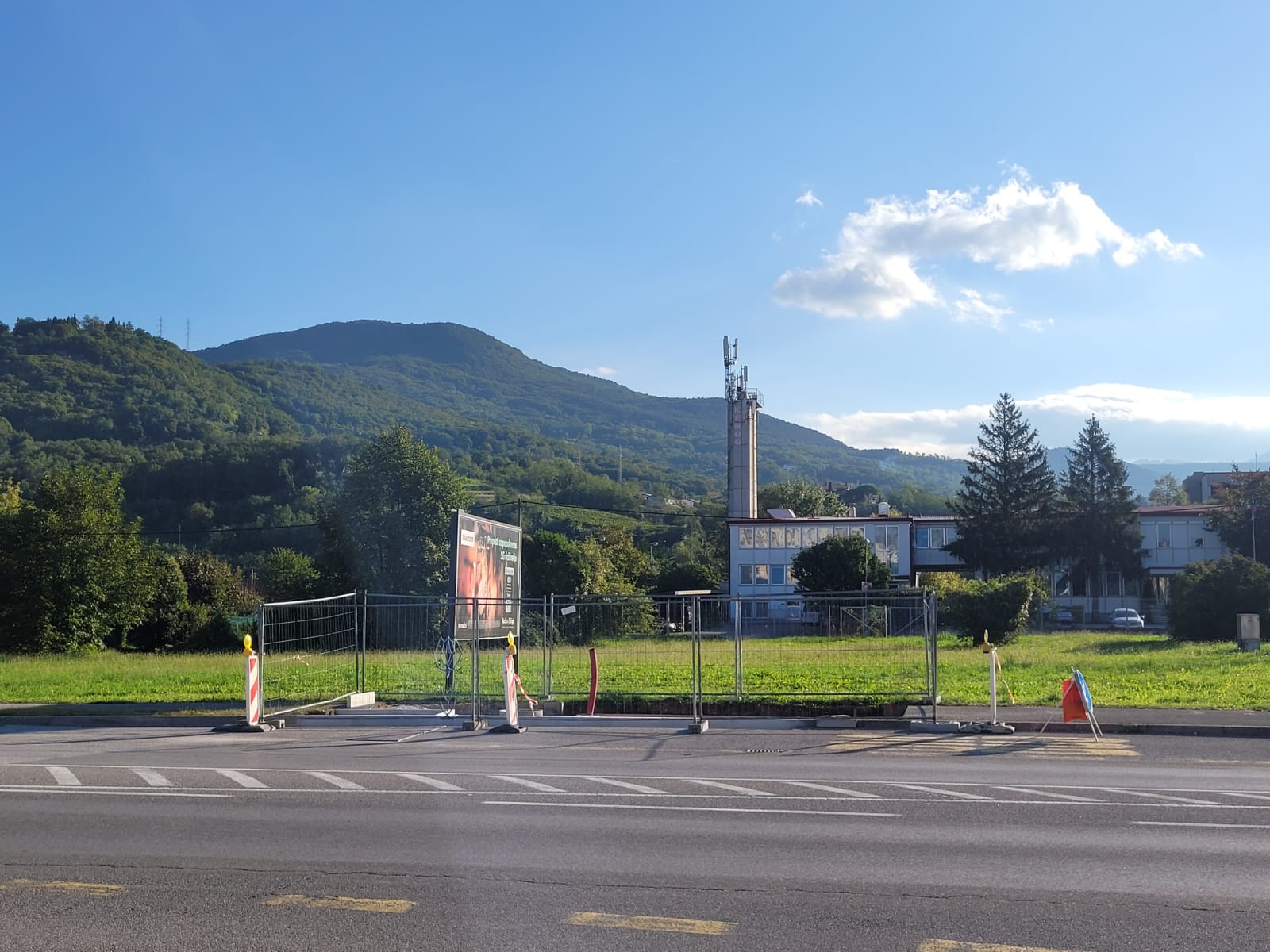 Prenova avtobusnega postajališča na Vojkovi cesti v Novi Gorici